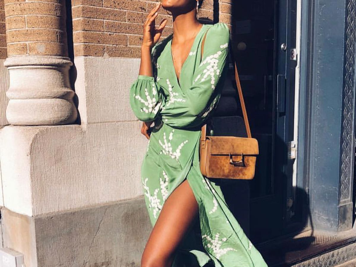 Pretty Summer Wedding Guest Dresses With Sleeves | Who What Wear Pretty Summer Wedding Guest Dresses With Sleeves | Who What Wear