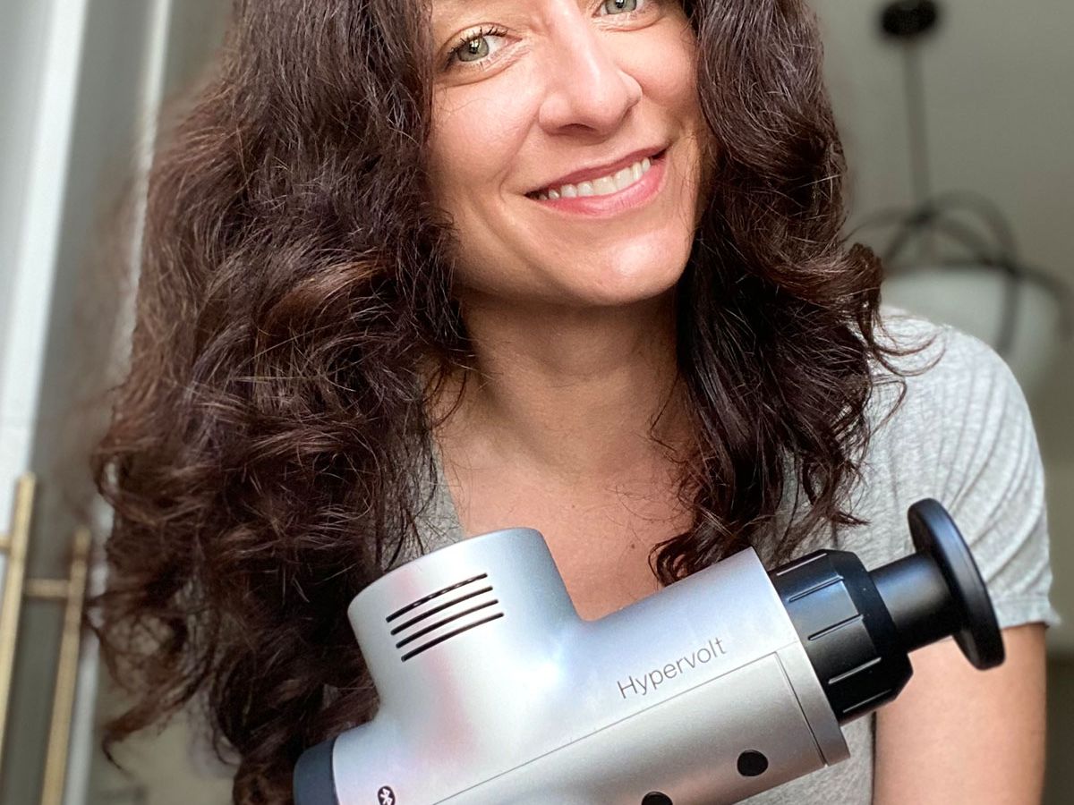 Reviewed: Hyperice's Hypervolt Percussive Massager | Who What Wear Reviewed: Hyperice's Hypervolt Percussive Massager | Who What Wear