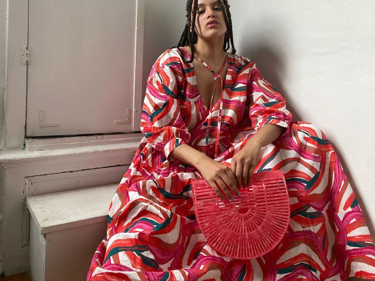 raquel floral midi dress SALE! Was €90 now €64! RAQUEL MIDI SHIRRED DRESS, RED, RAINBOW DAISIES