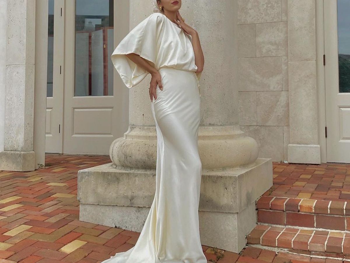 These 26 Classic Wedding Dresses Will Never Date | Who What Wear