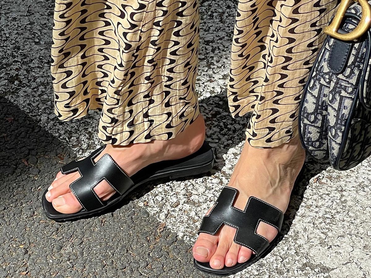 best-nordstrom-flat-sandals-