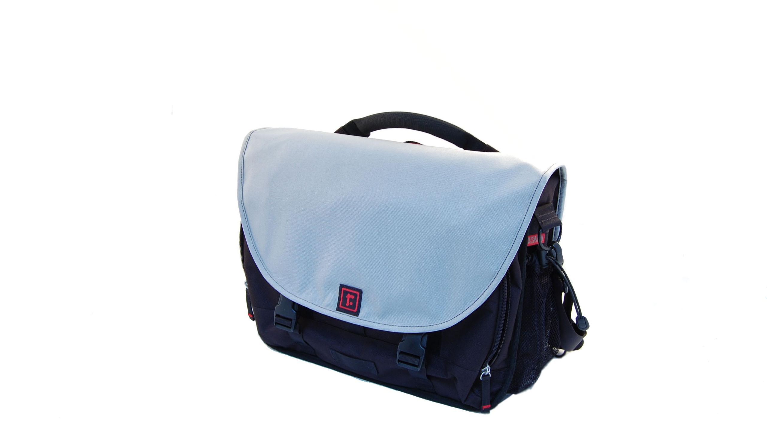 Rickshaw Bagworks Messenger Bag Gets 2.0 Treatment | Laptop Mag