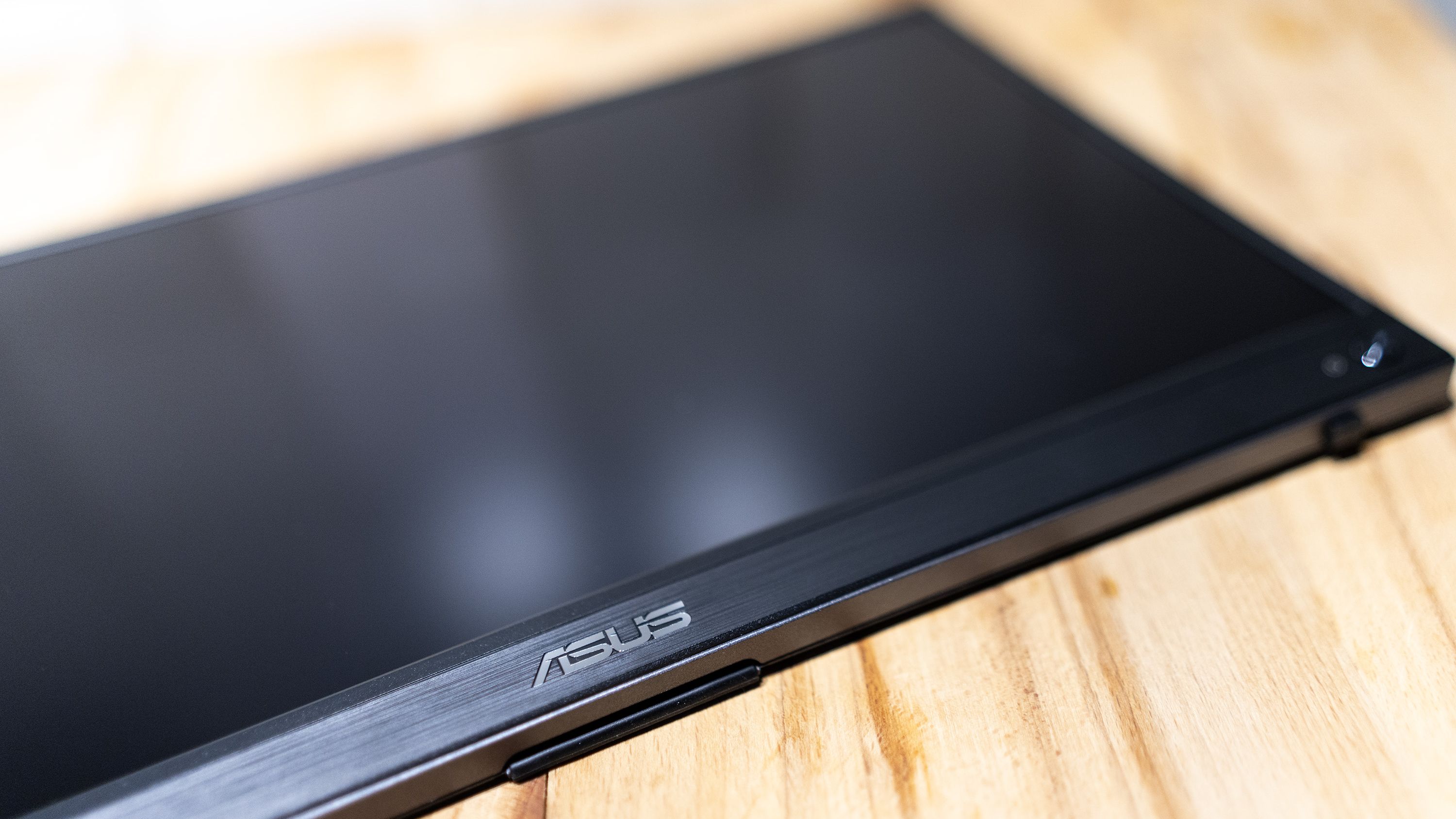 Amazon.co.jp: ASUS モバイルモニター ZenScreen Go MB16AWP