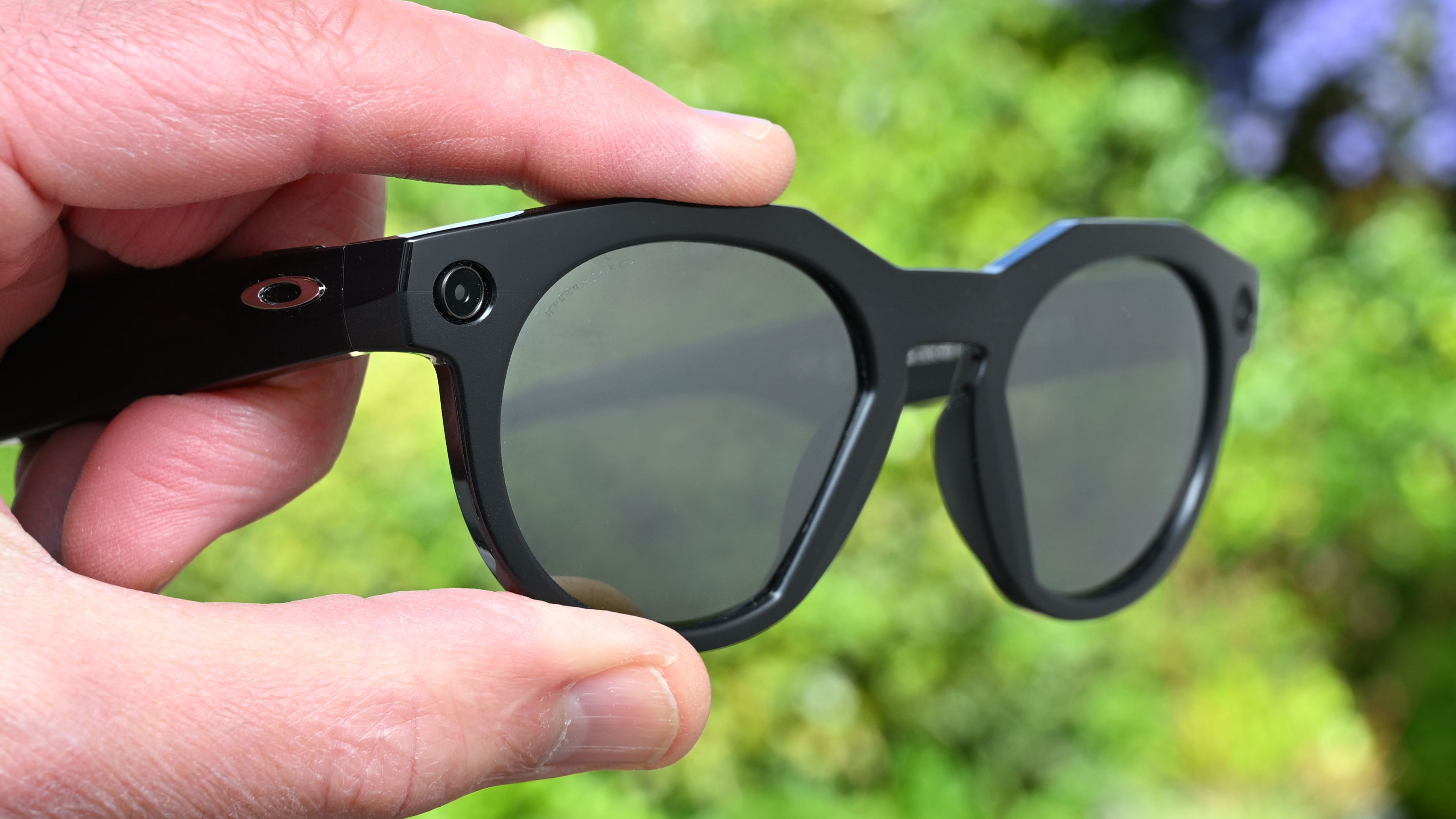 Oakley Meta HSTN product image