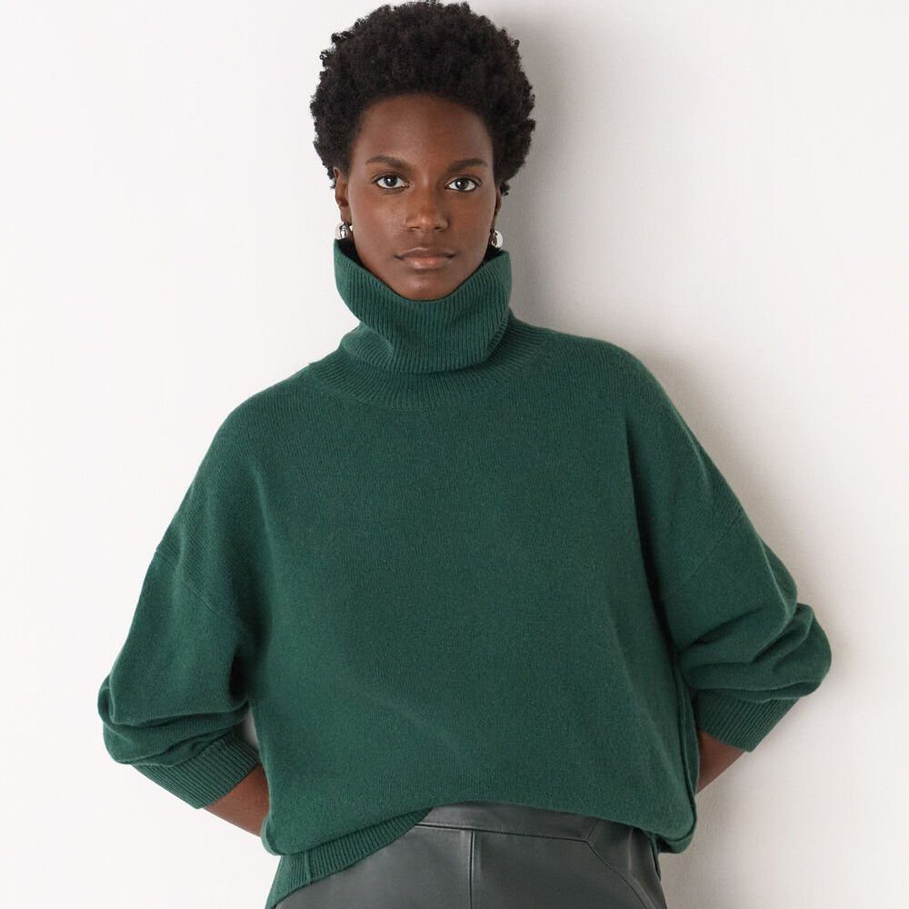 Dark Green Wool Roll Curved Hem Knit