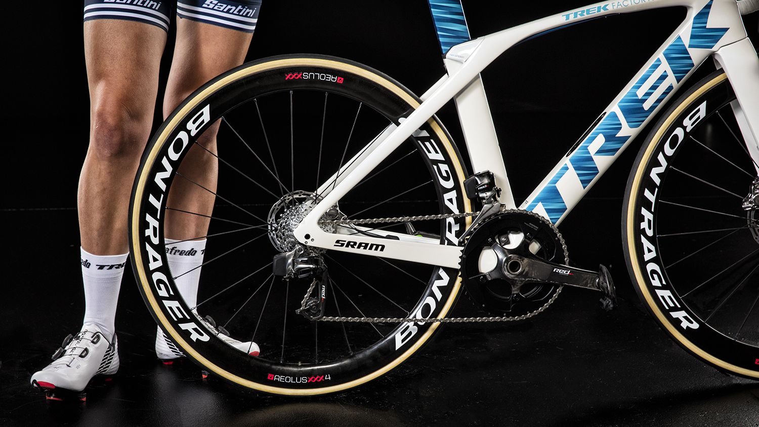 TREK トレック EMONDA フォーク Segafredo ZANETTI The all-new Trek Emonda - Wheel & Sprocket | One of