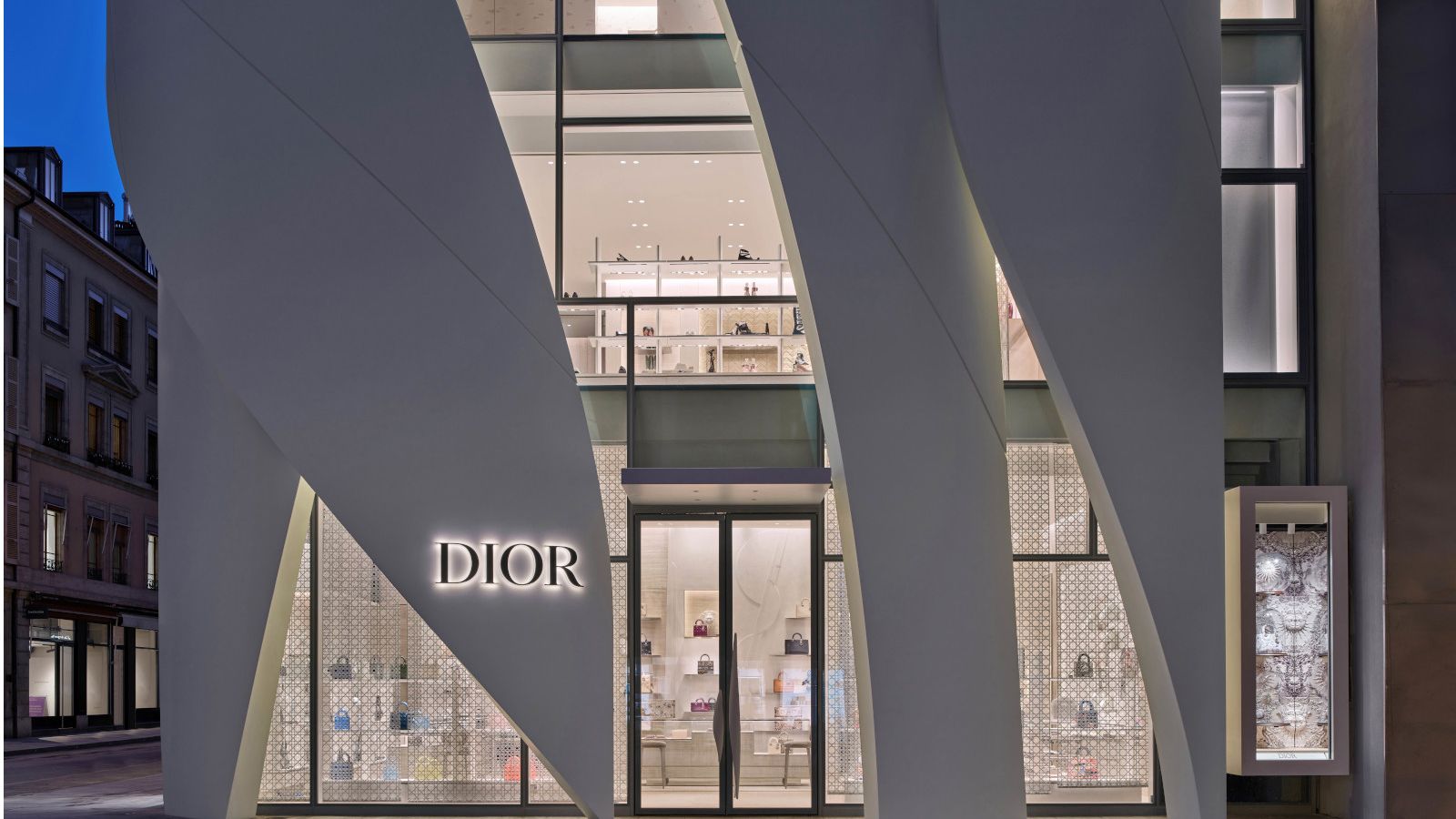 Christian Dior クリスチャンディオールBOUTIQUE PARIS DIOR | ディオール ブティック | France | Paris | 26 Avenue Montaigne