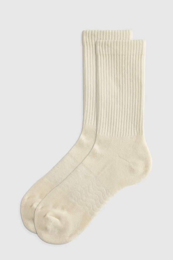 Quince, Everyday Cotton Solid Crew Socks (4-Pack) in Porcelain Blue