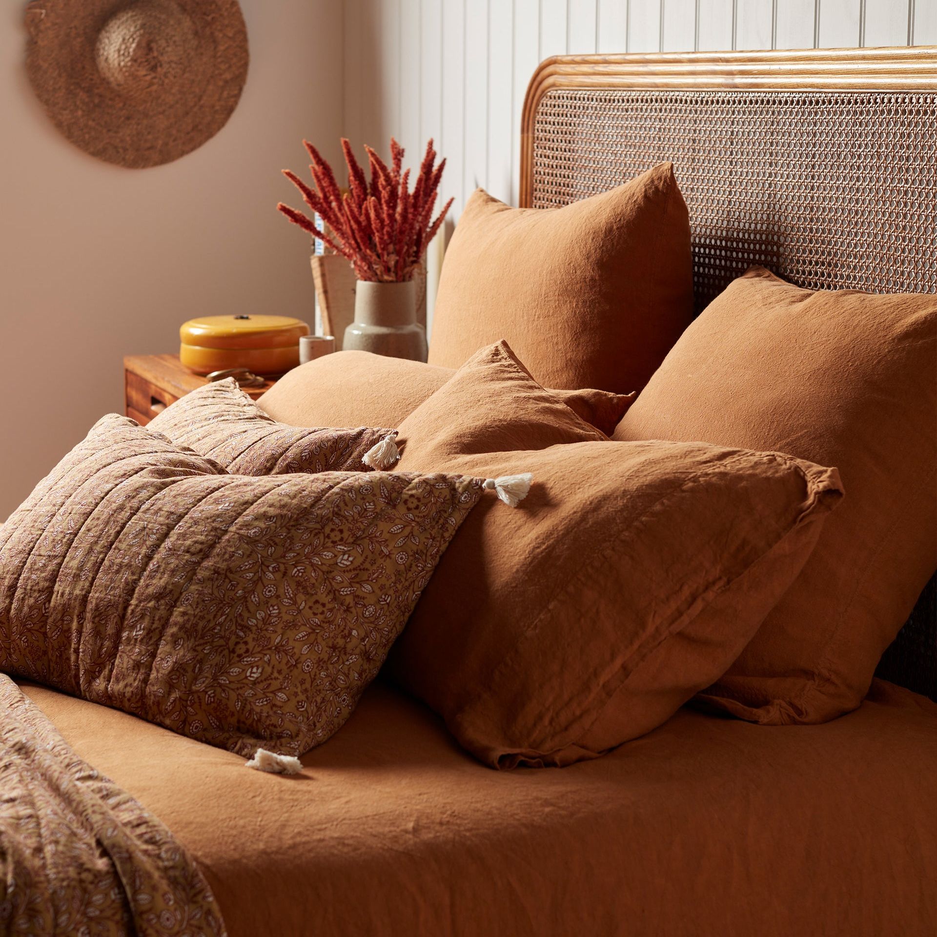 Amber 100% Linen Pillowcase - Standard