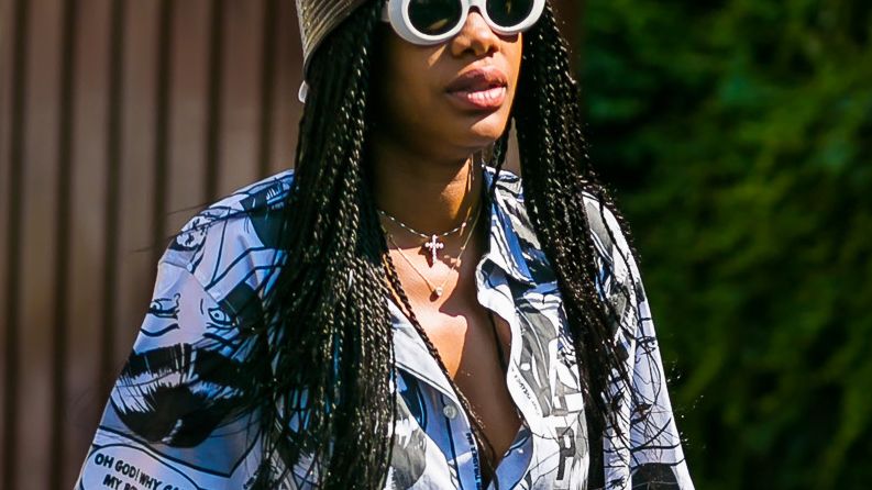 Fall Hat Styles Everyone Should Try | Who What Wear display picture 1
