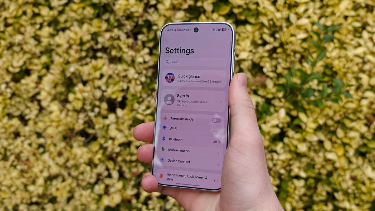 The Oppo Find X10 settings app