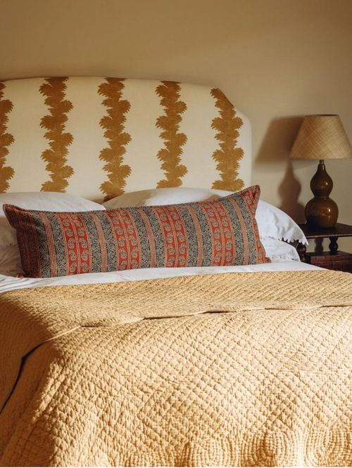 Nina Scalloped Quilted Cotton Bedspread