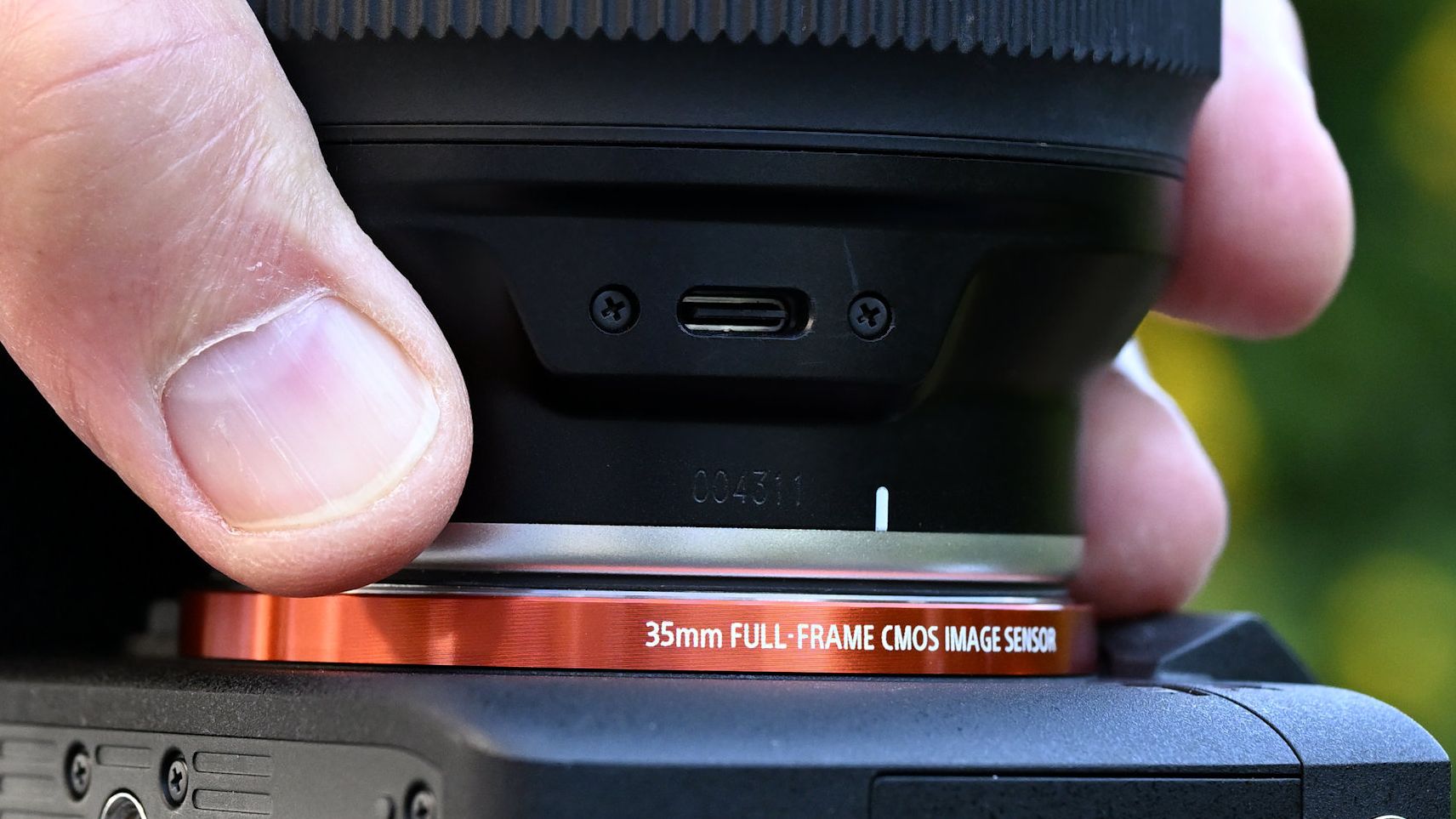 Tamron 35-100mm f/2.8 Di III VXD product image