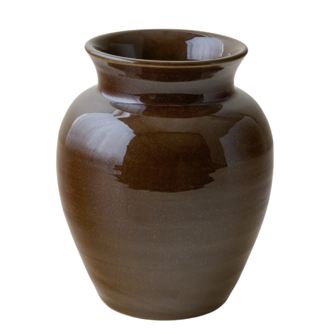 a brown flower vase