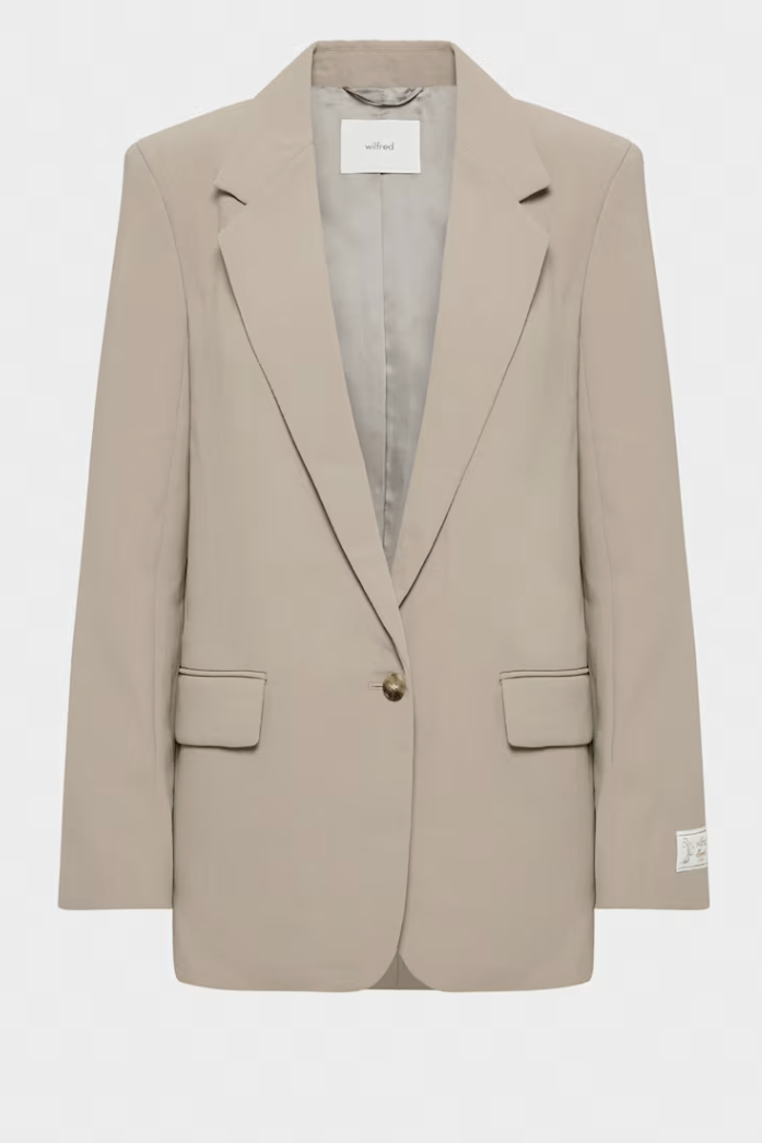 Aritzia, Generation Blazer