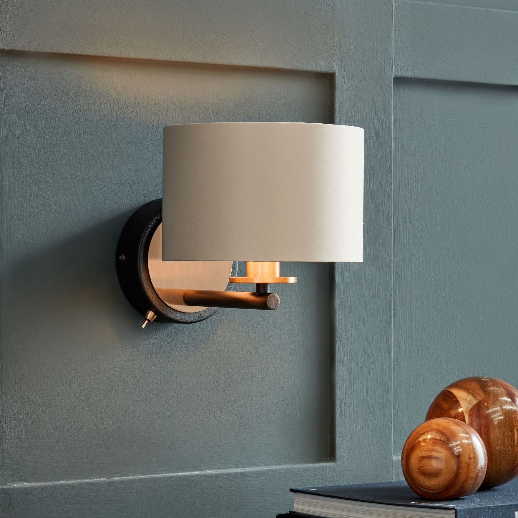 Brass Hudson 1 Light Wall Light