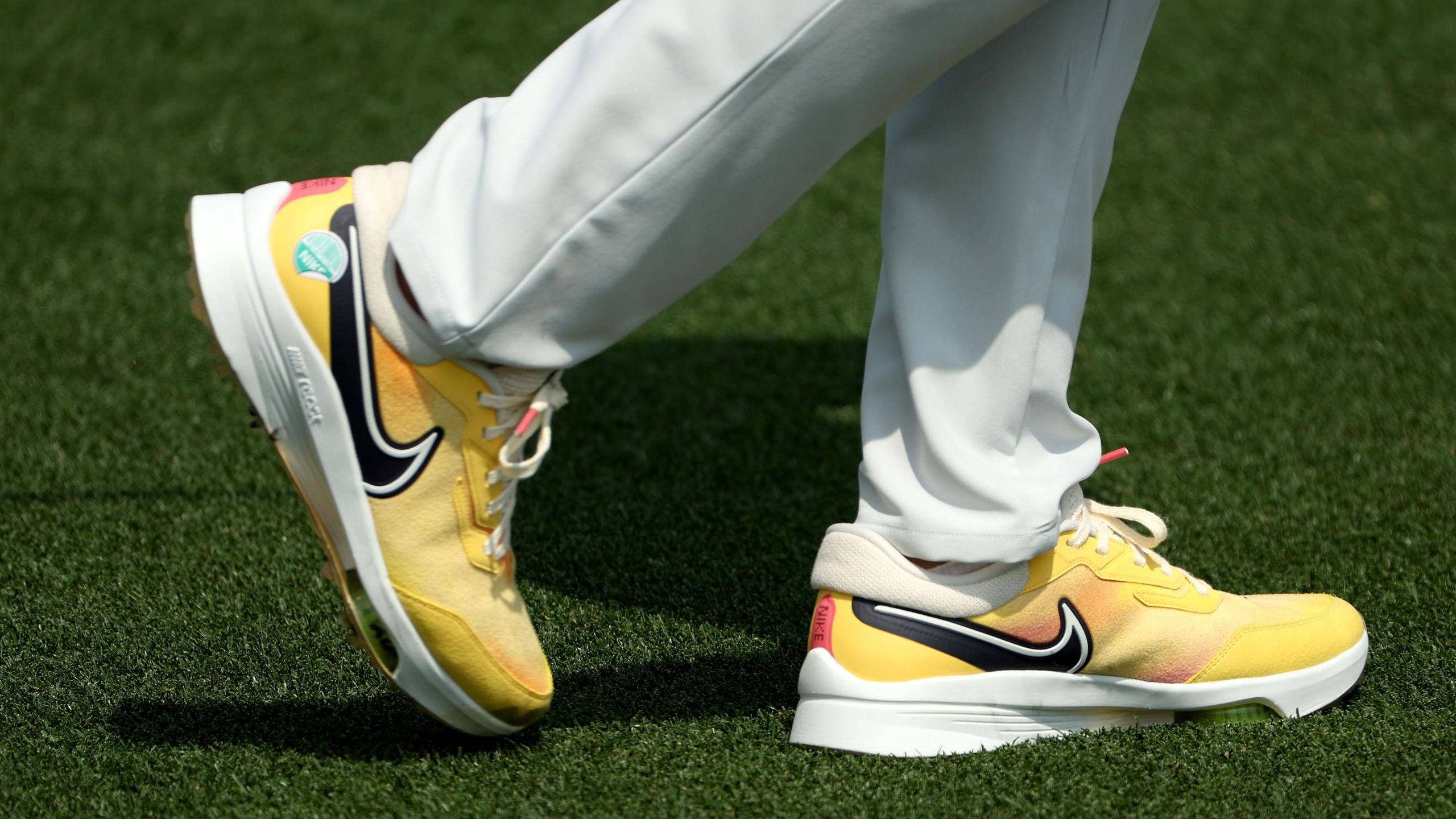 brooks koepka shoes 2019