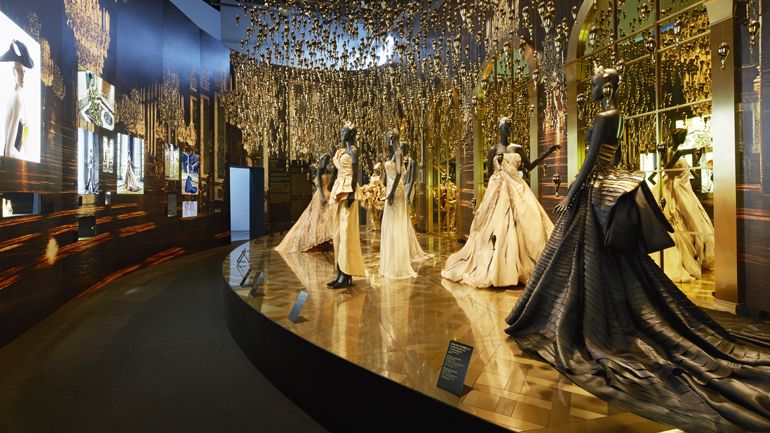 Dior COUTURE 写真集　デザイン x4EffHj9ANjBKCRyQkgmkg.jpeg