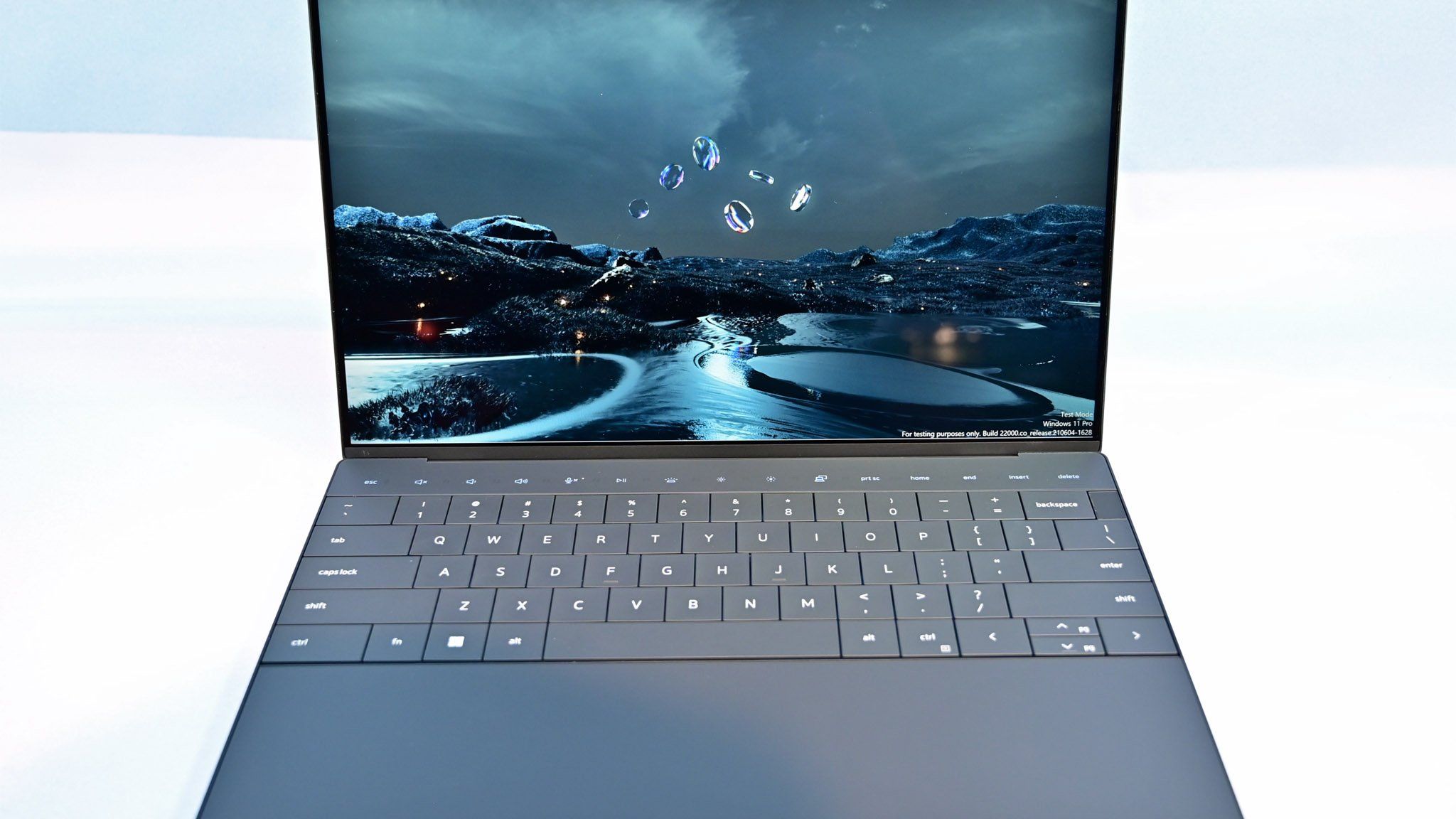 Dell XPS13plus Windows 11 ノートPC 3XTL6HLJ7miCced4Sg4yuF.jpg