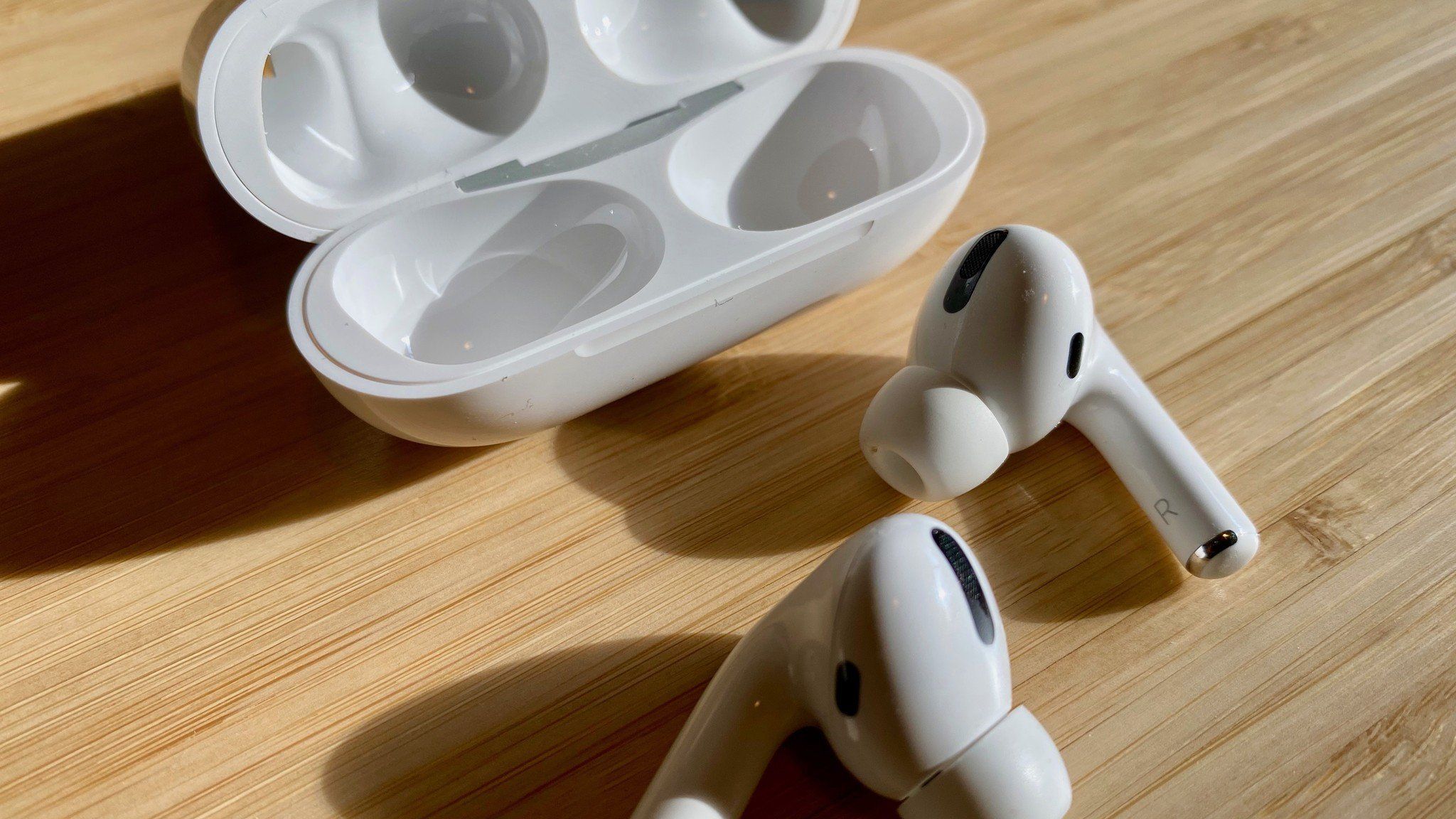 その他 airu AirPods AirPods 4を購入 - Apple（日本）