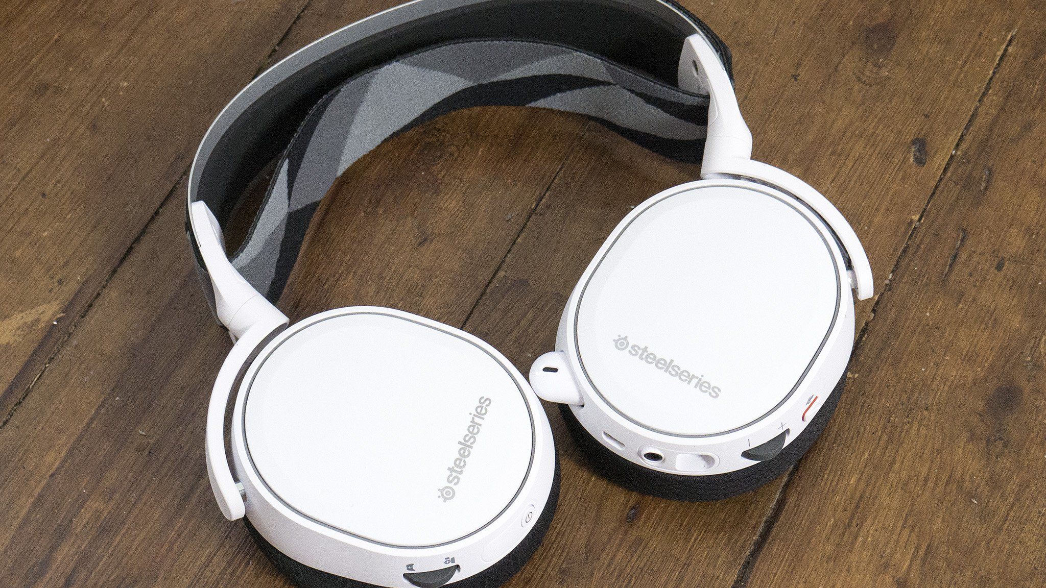 steelseries ARCTIS7 使用期間3日 Arctis 7X+