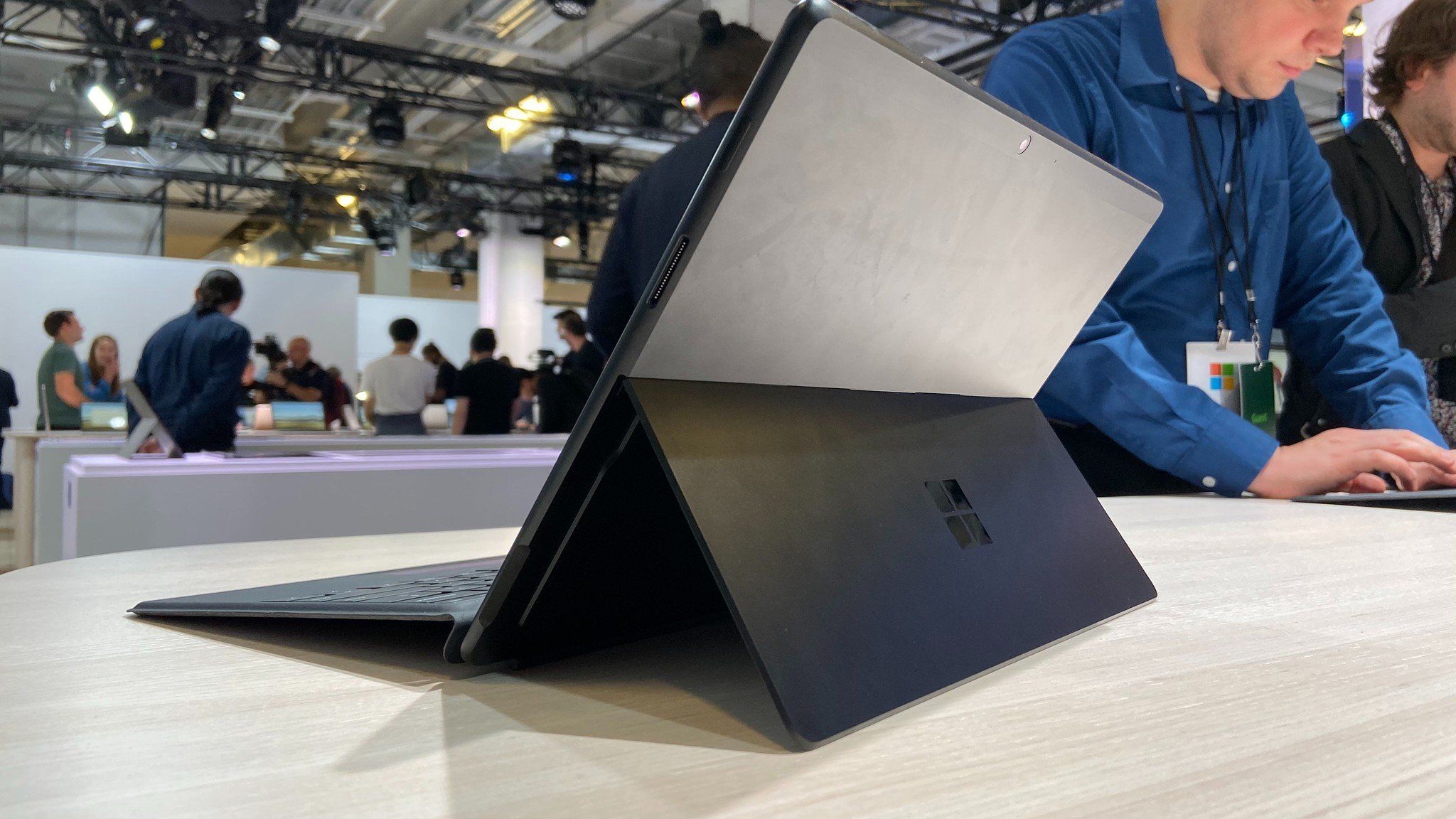 【美品】Microsoft Surface Pro X office フルセット Amazon.com : Microsoft Surface Pro X – 13