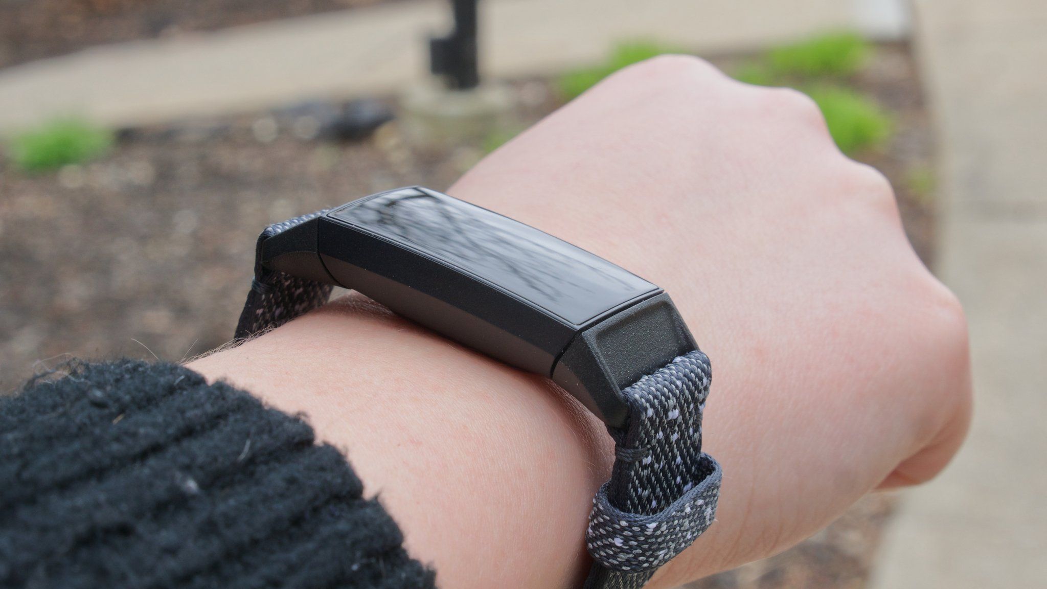 フィットビット Fitbit Charge4 チャージ4 スペシャル