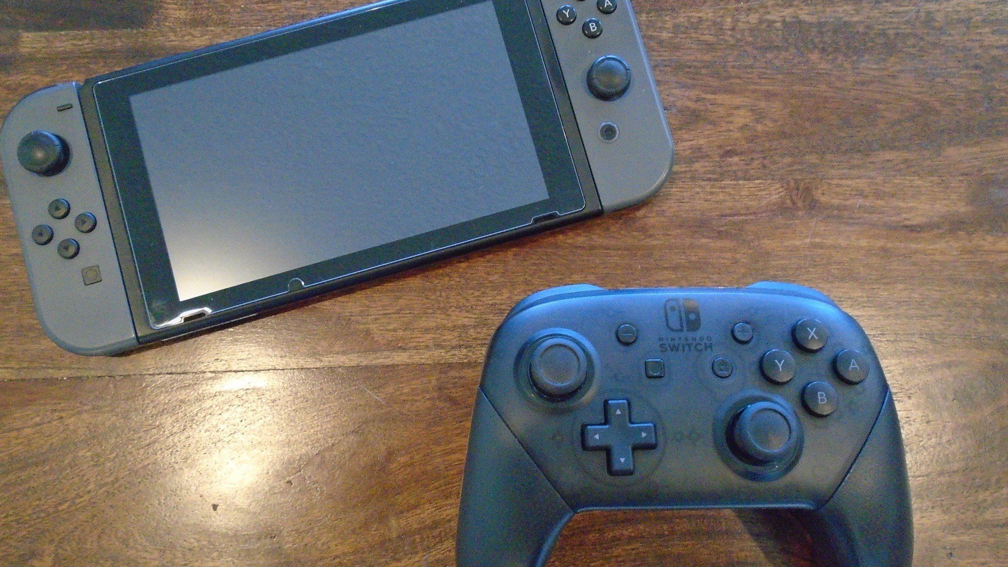 Nintendo Switch 本体とPro Controllerとその他 Amazon.com: Nintendo Official Switch: Pro Controller - Splatoon 3