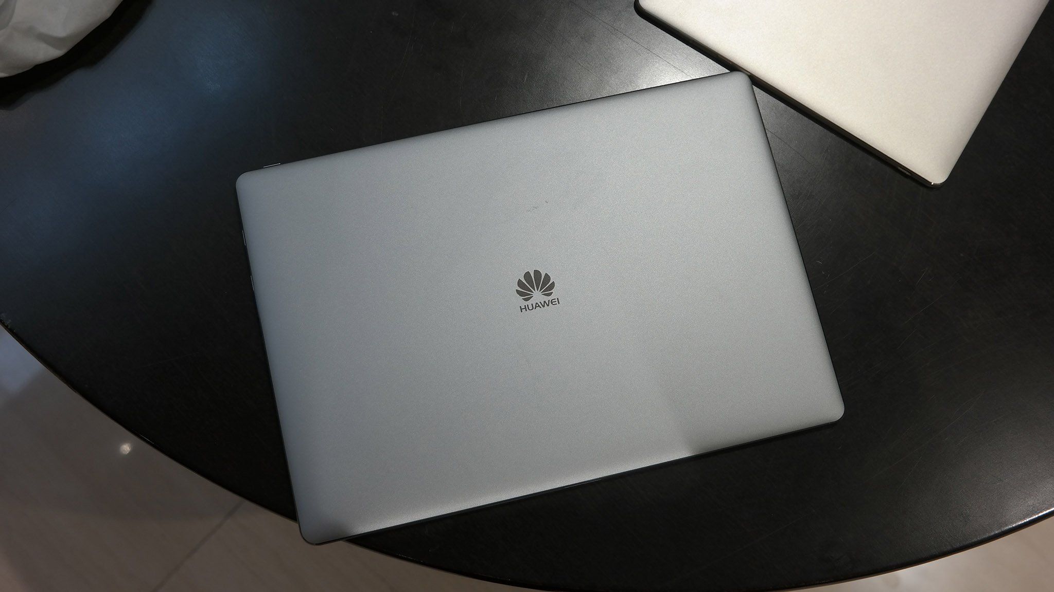 Huawei MateBook first look: A gorgeous new Windows 10 2-in-1