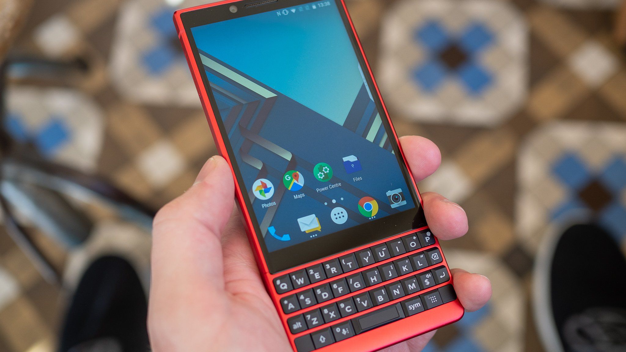 【限定色】Blackberry KEY2 Red Edition piGtru8jQDaMBbyQmbKReT.jpg