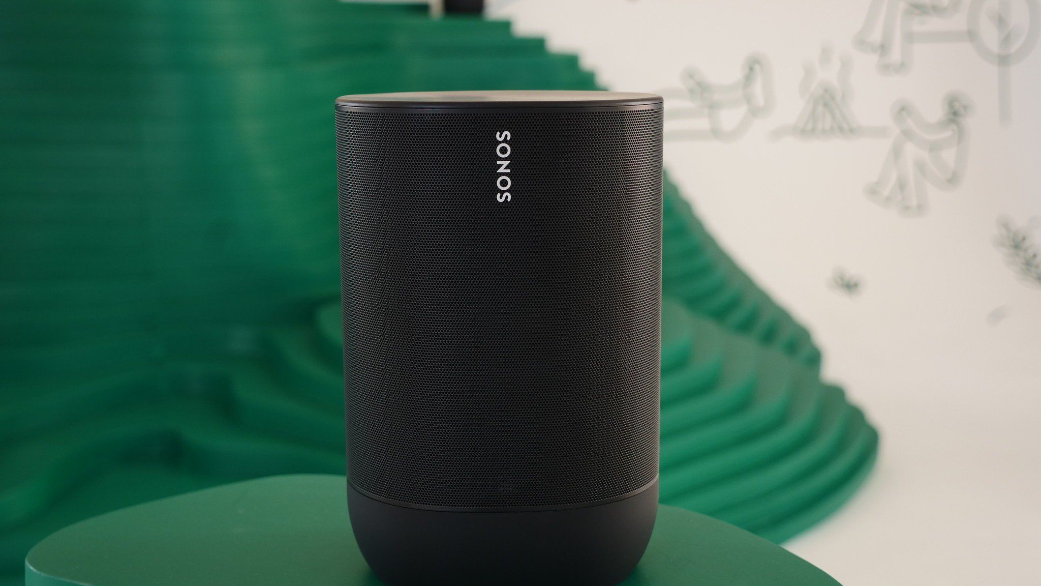 The Sonos Move is the portable smart speaker of my dreams