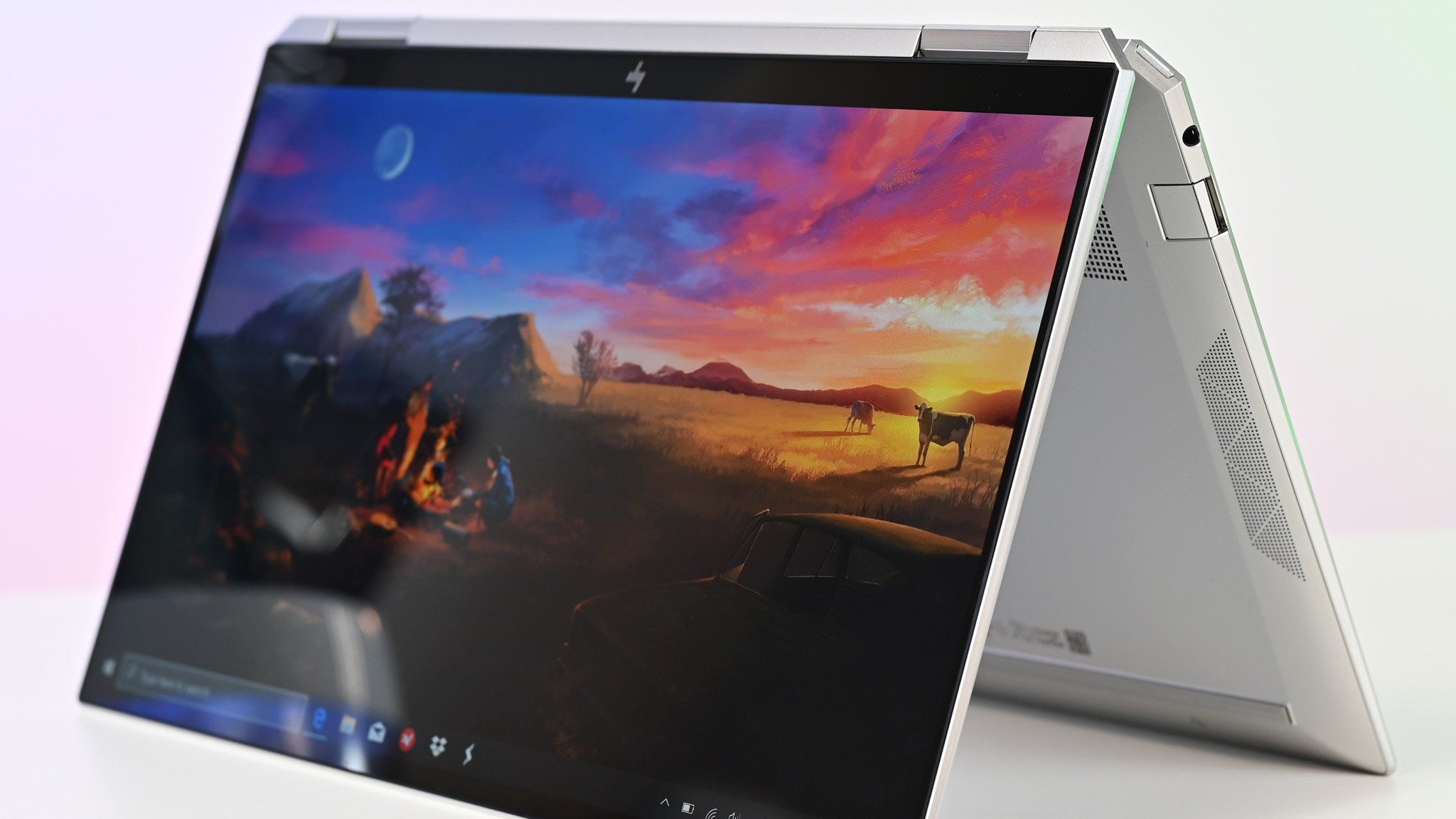 超美品HP Spectre x360 Convertible Model 13 soYrJhxKwu2YjAgjeeojS.jpg