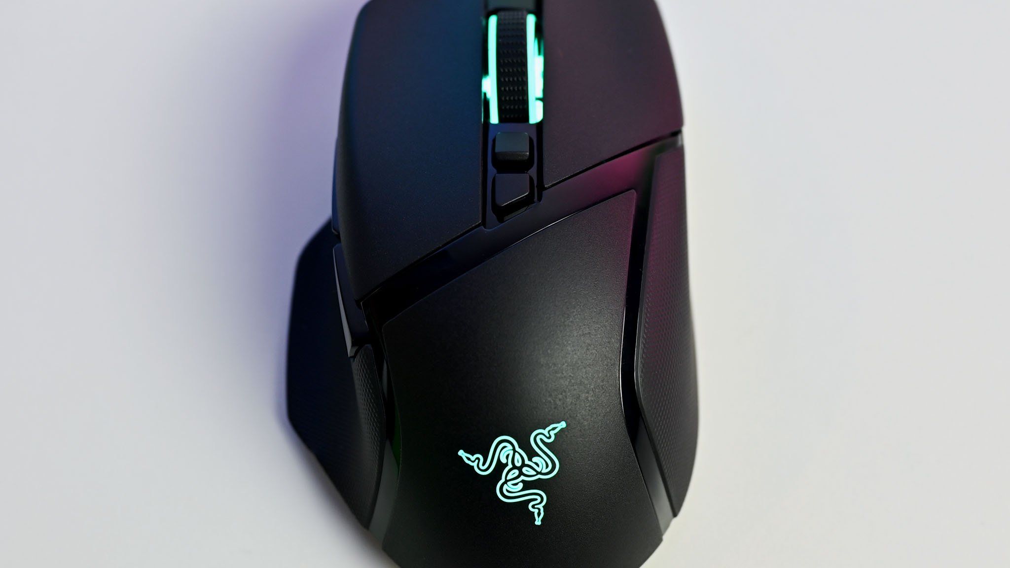 Grab the Razer Basilisk V2 gaming mouse on sale for just $35 today
