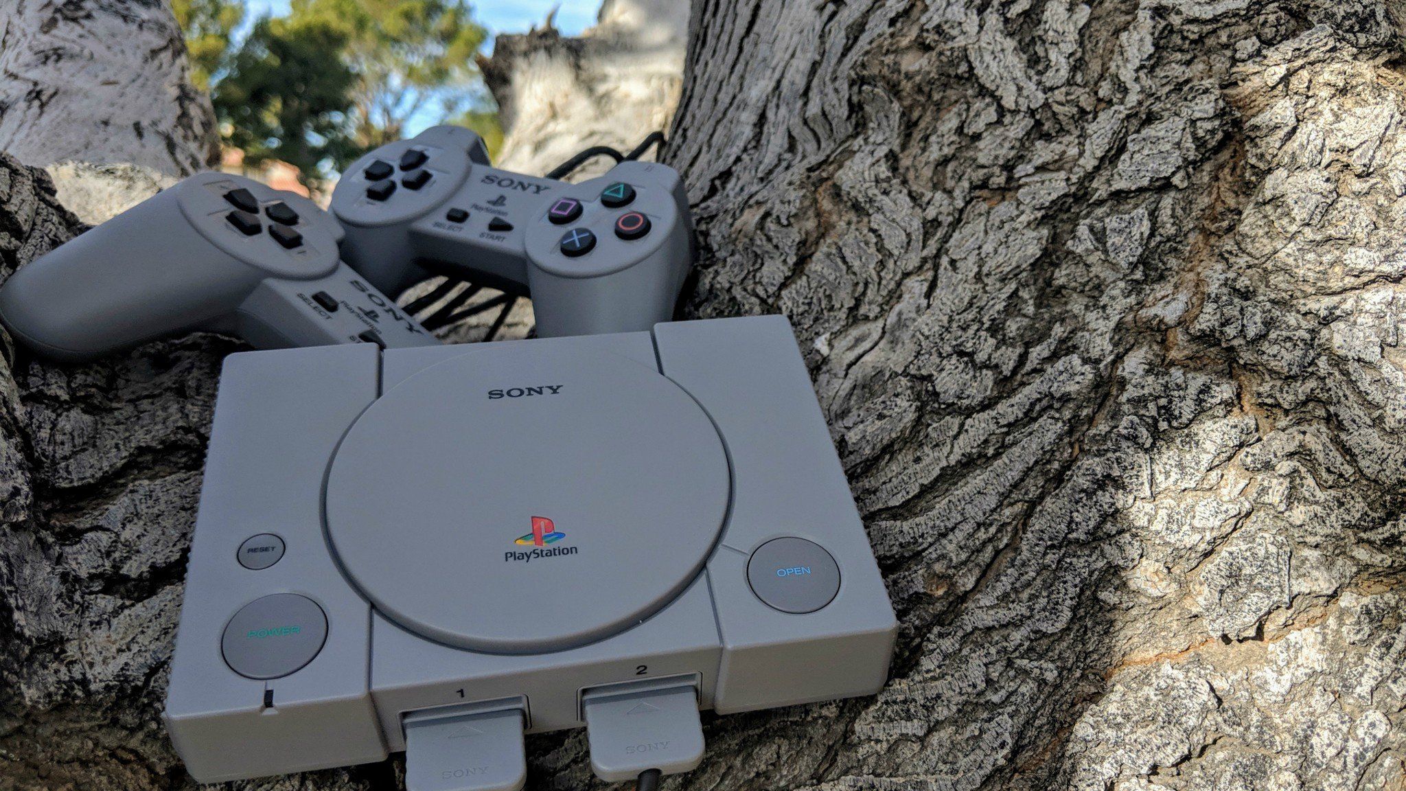 その他 SONY PlayStation Classic Sony PlayStation Classic Retro Gaming Console Review