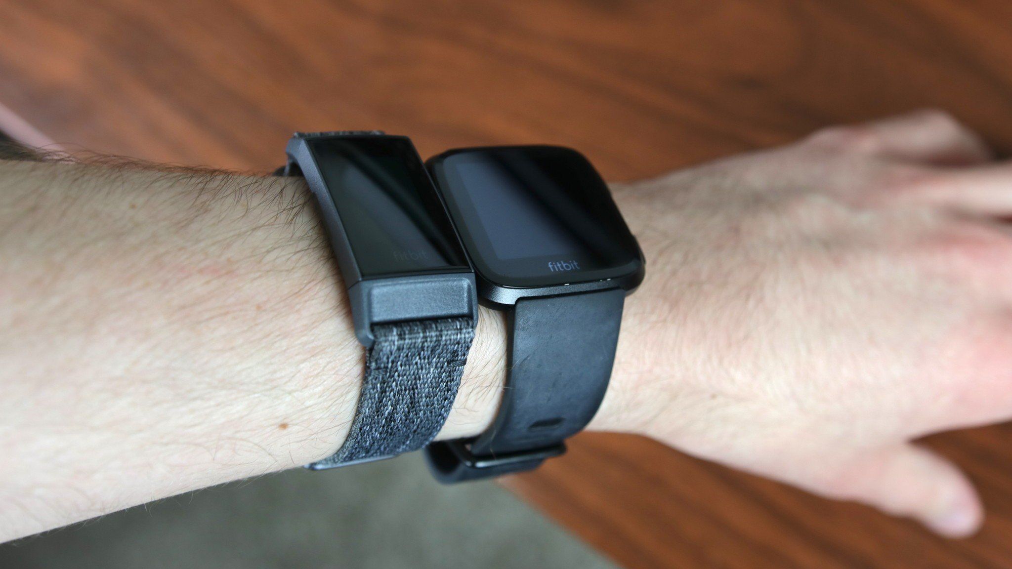 Fitbit Versa Fitbit Charge 4: Which should you buy? iMore