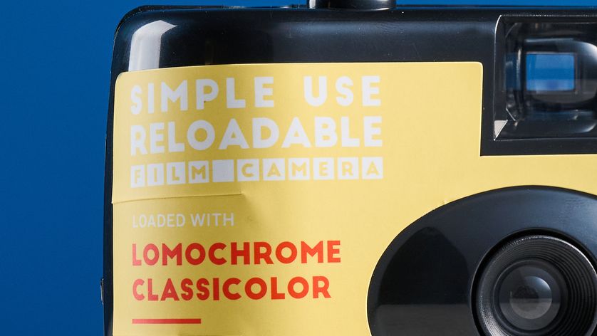 A yellow Lomography Simple Use Reloadable Film Camera Classicolor film camera