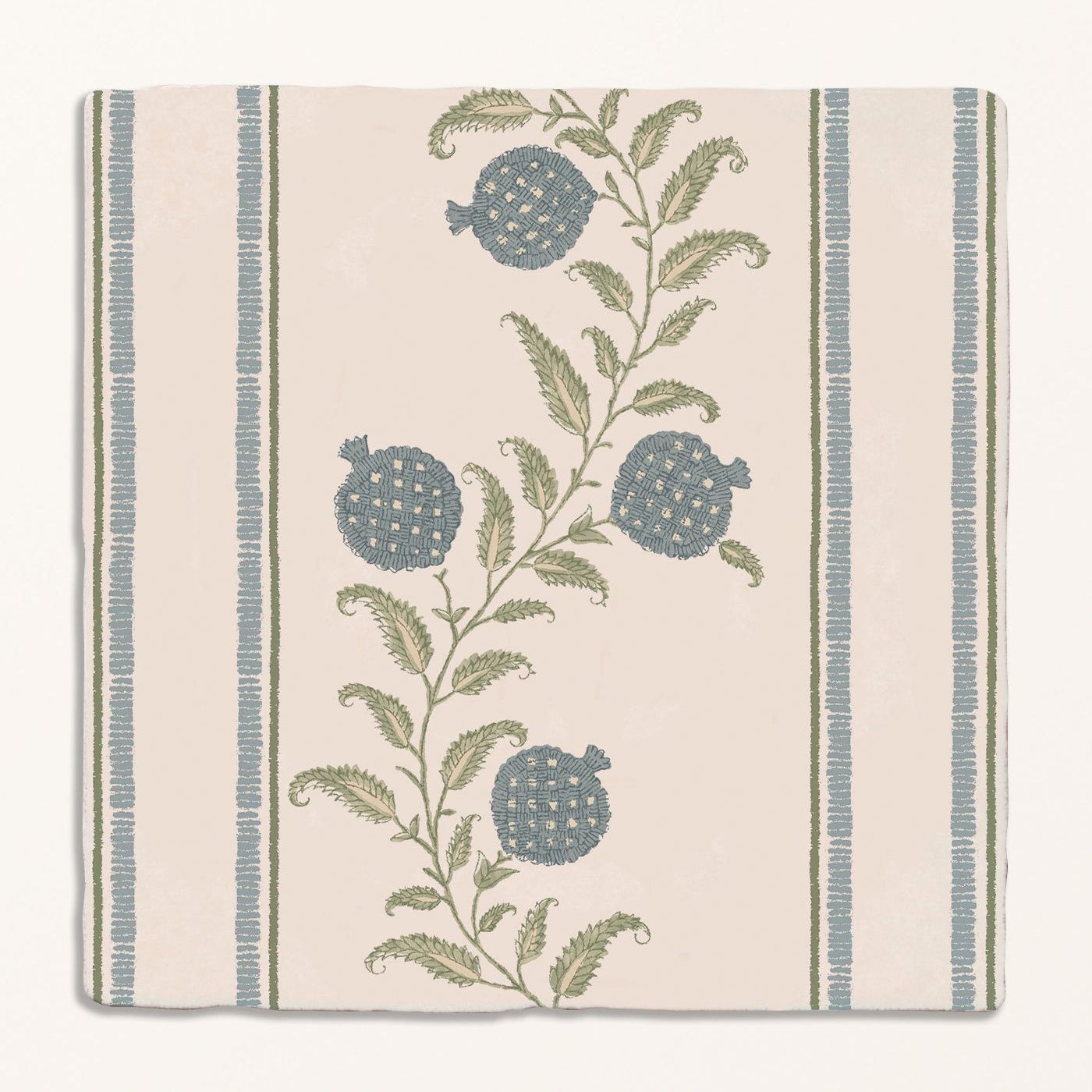 Studio Sanderson - Anaar Pottery Blue Border &amp;amp; Corner - Studio Sanderson - Anaar Pottery Blue Border - Free Cut Tile Sample