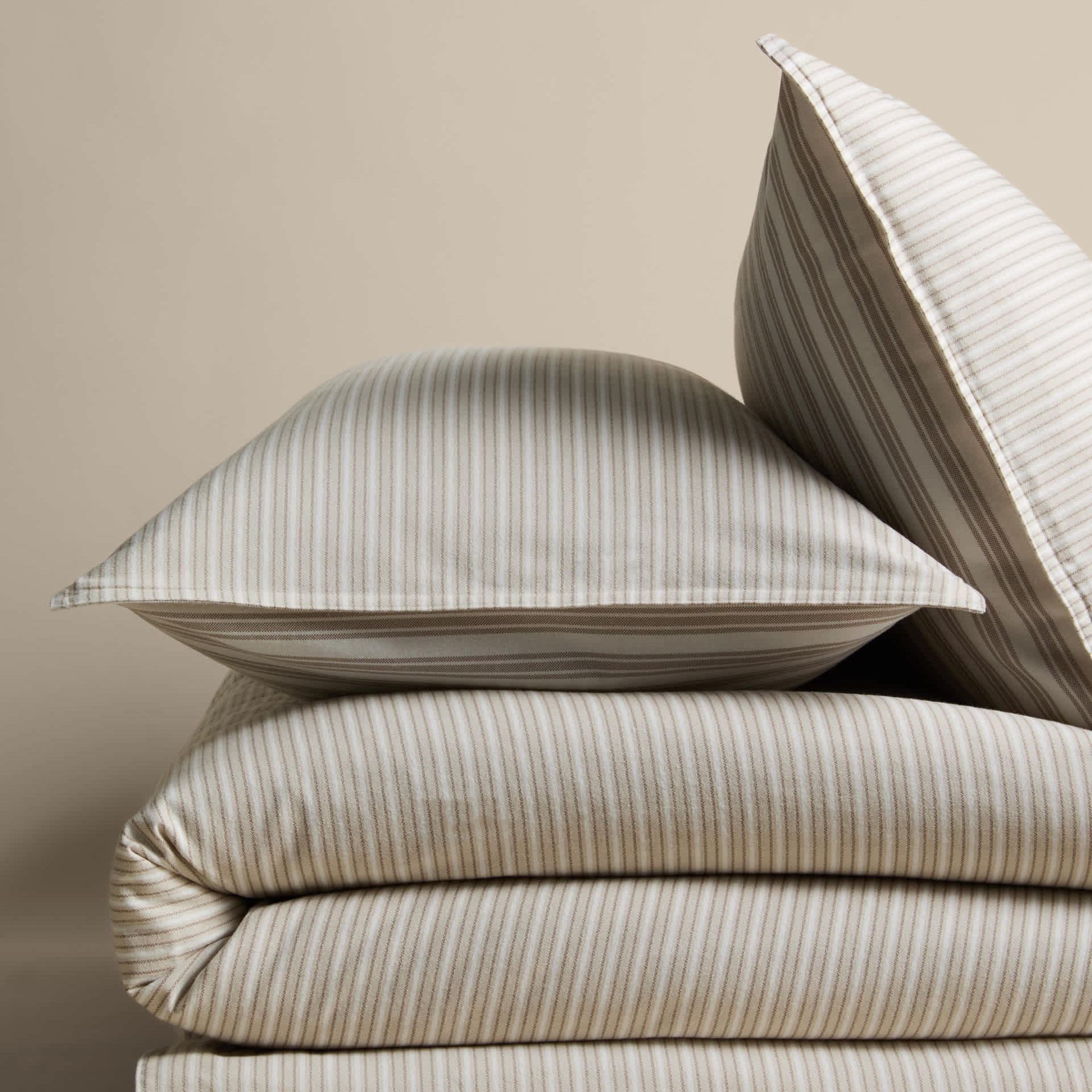 Brushed Cotton Striped Bedding Set