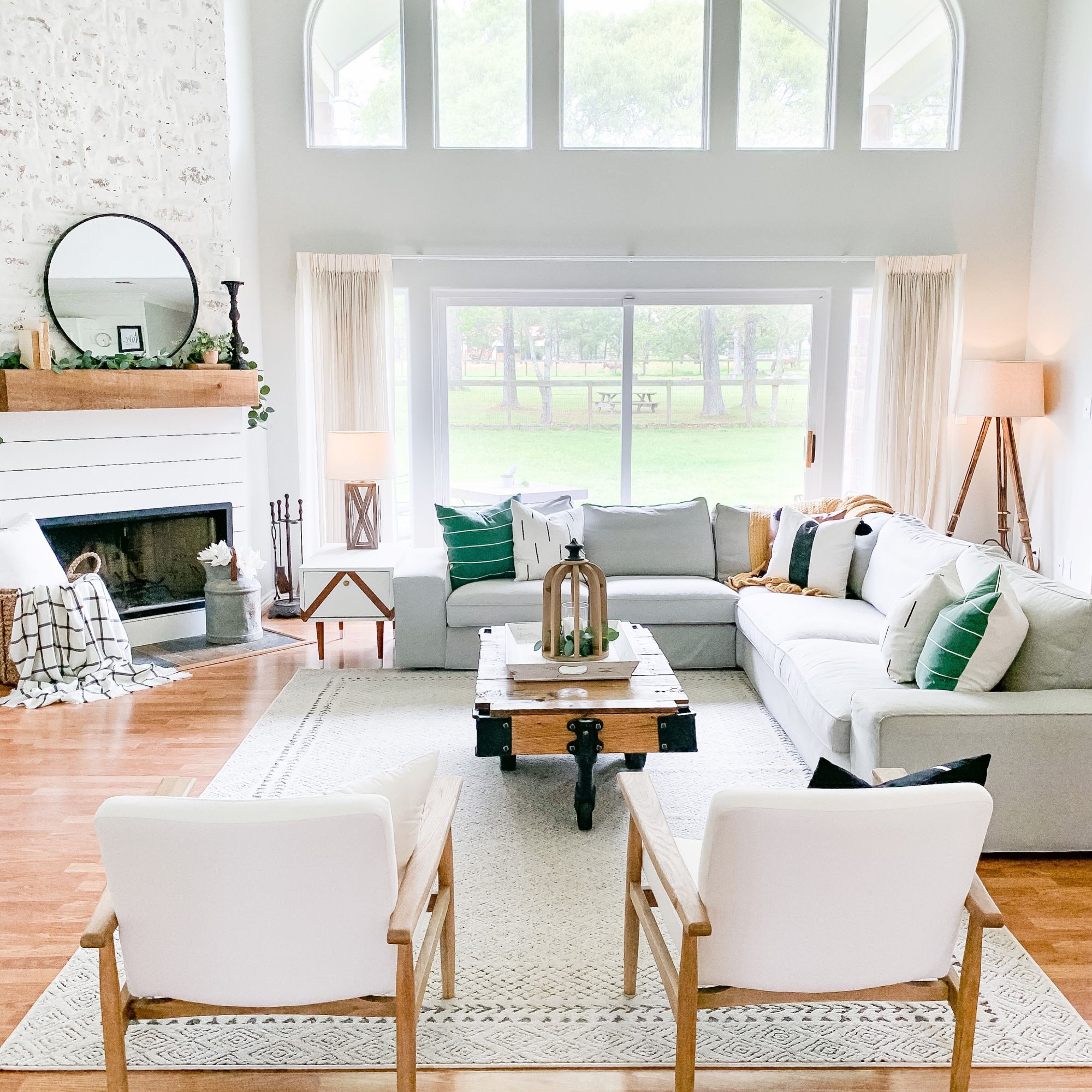 12 corner fireplace ideas – cozy looks to warm up the living room | Real  Homes, image size:2000x2000