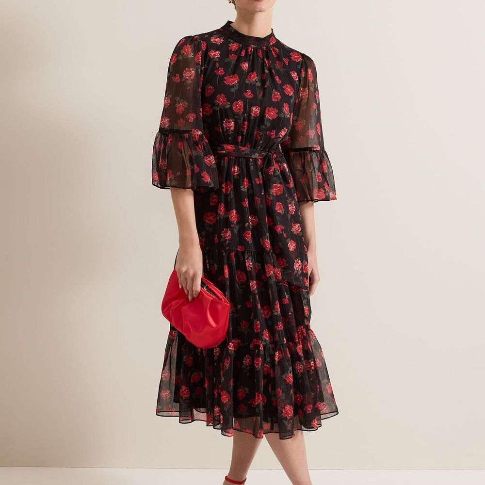 Petite Lela Floral Textured Midi Dress