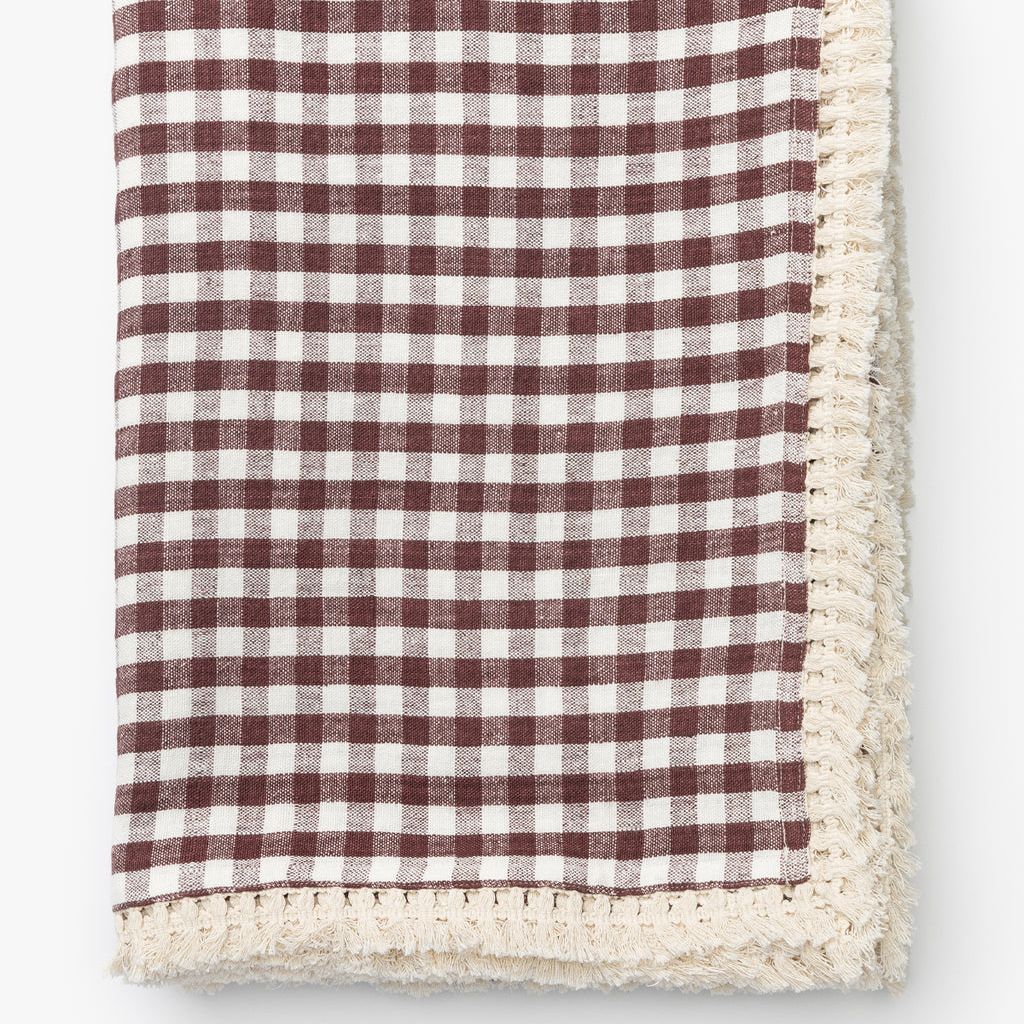 Nevelyn Fringed Tablecloth