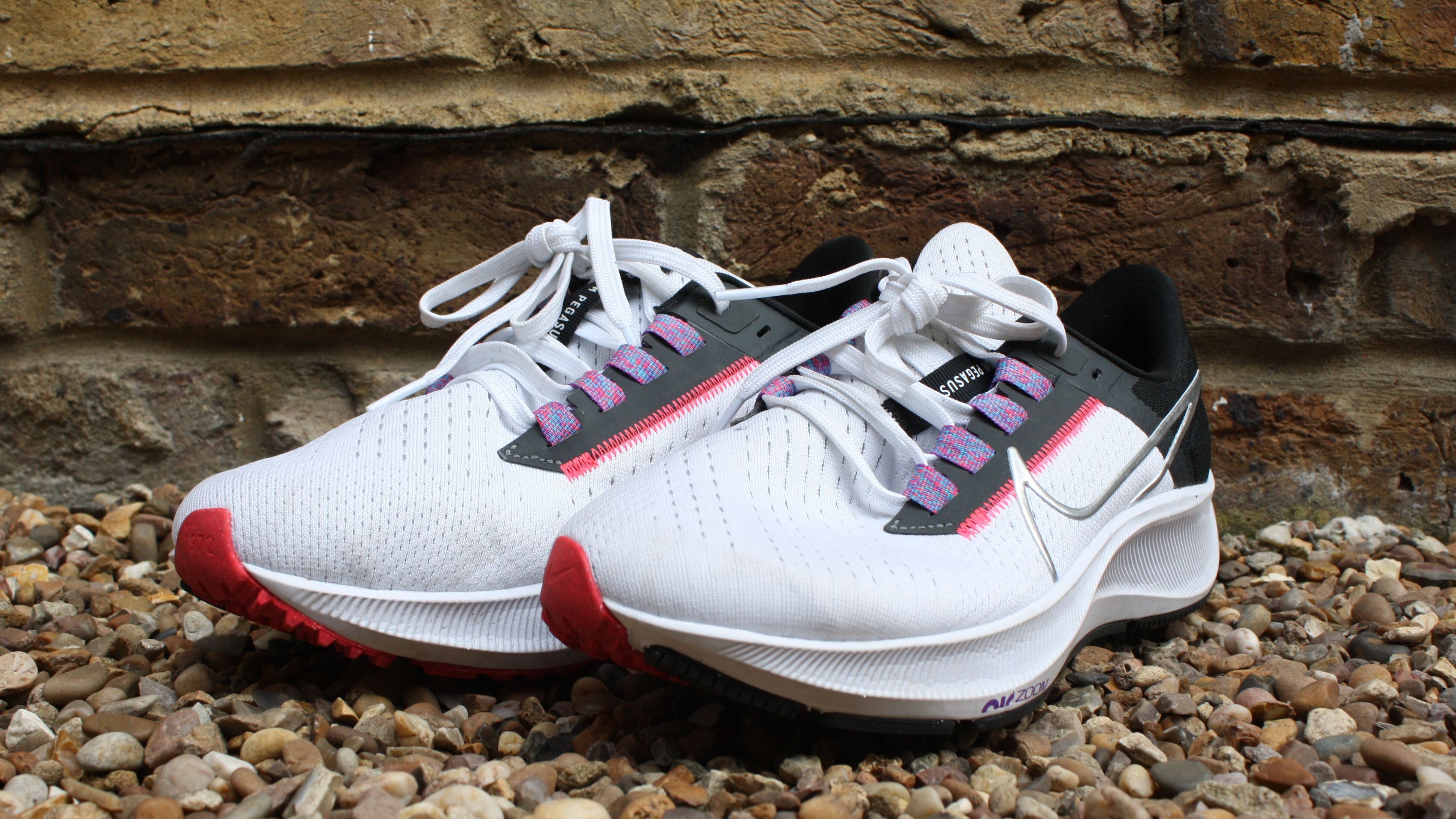 nike air zoom pegasus 38 on feet