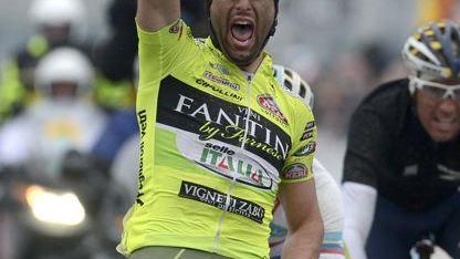 VINI FANTINI 蛍光イエロー サイクルジャージ　Mサイズ Yellow Fluo rises from the ashes of Vini Fantini | Cyclingnews