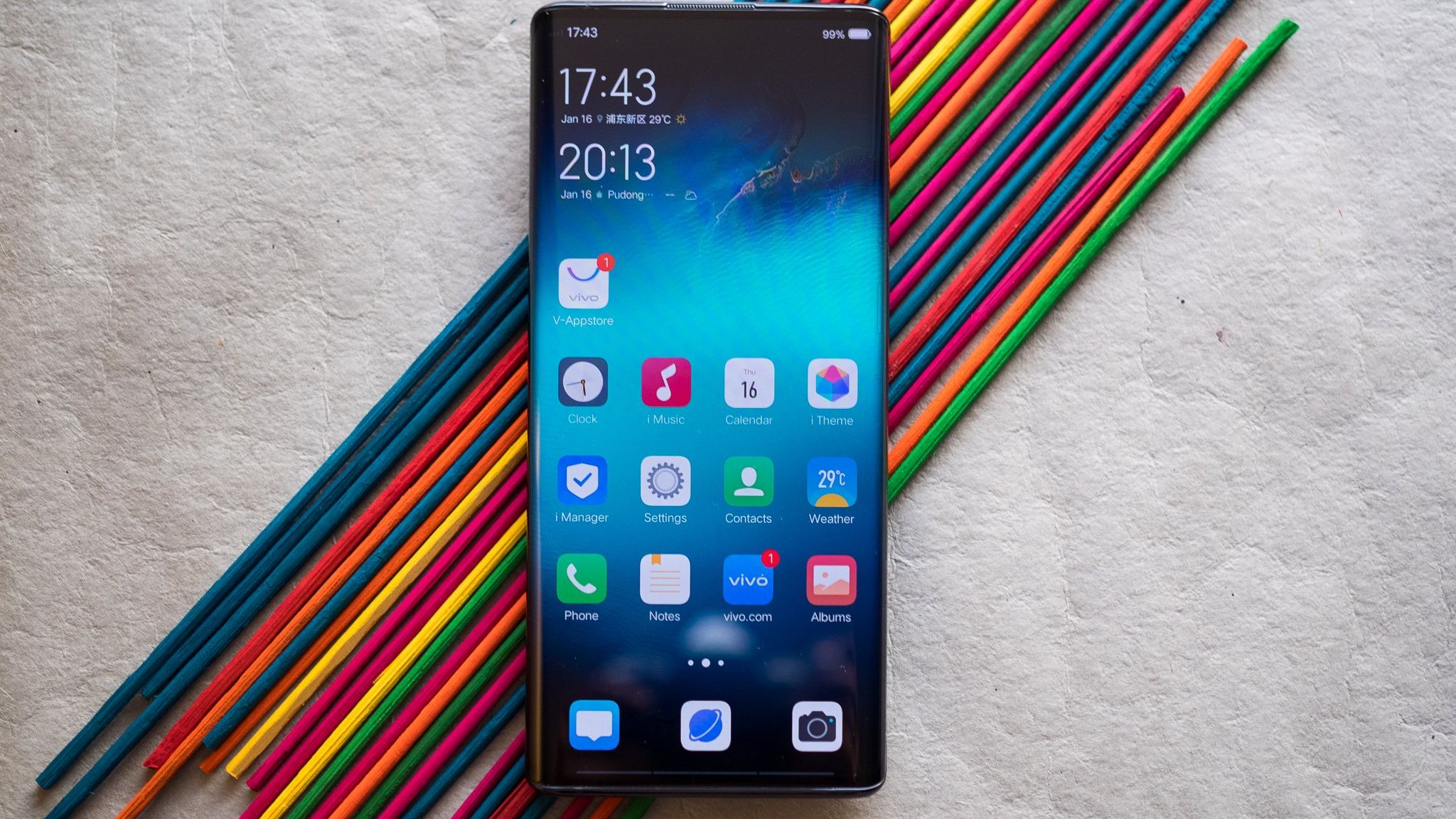 画面占有率99.6%大画面★ vivo NEX 3S 5G 8GB 256GB 画面占有率99.6%大画面☆ vivo NEX 3S 5G 8GB 256GB