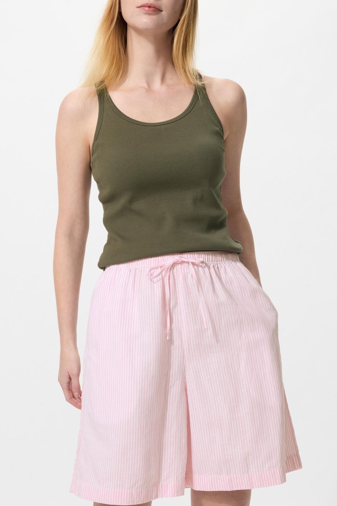 Linen Blend Easy Shorts (striped)