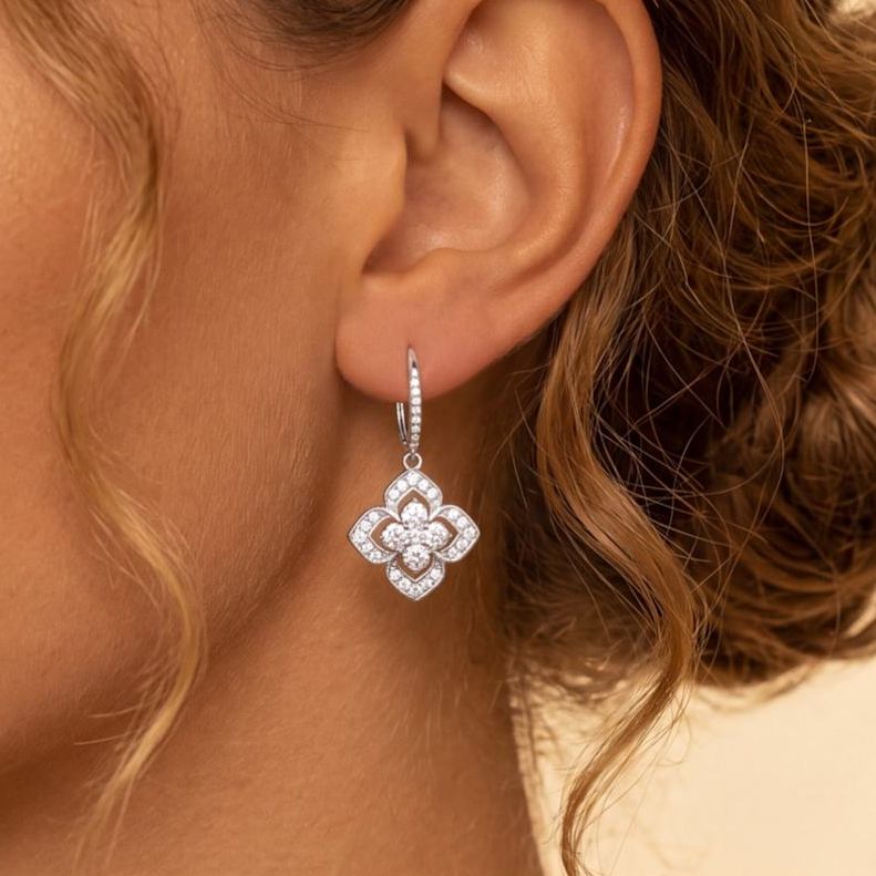 Latelita Pointed Clover Drop Earrings