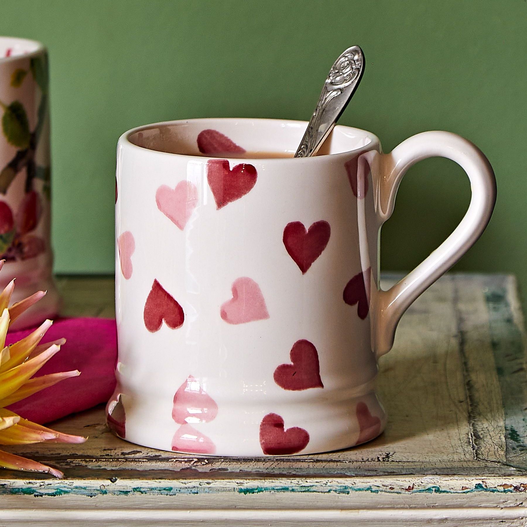 Emma Bridgewater Cream Pink Hearts 1/2 Pint Mug - Size One