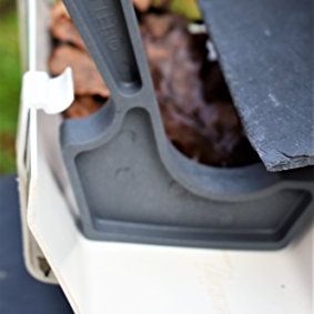 Progutter Square Line Gutter Cleaning Scraper Is a Hand Tool Designed for Efficiently Cleaning Square Line Guttering Keeping Gutters Free From Debris and Ensuring Proper Water Flow.