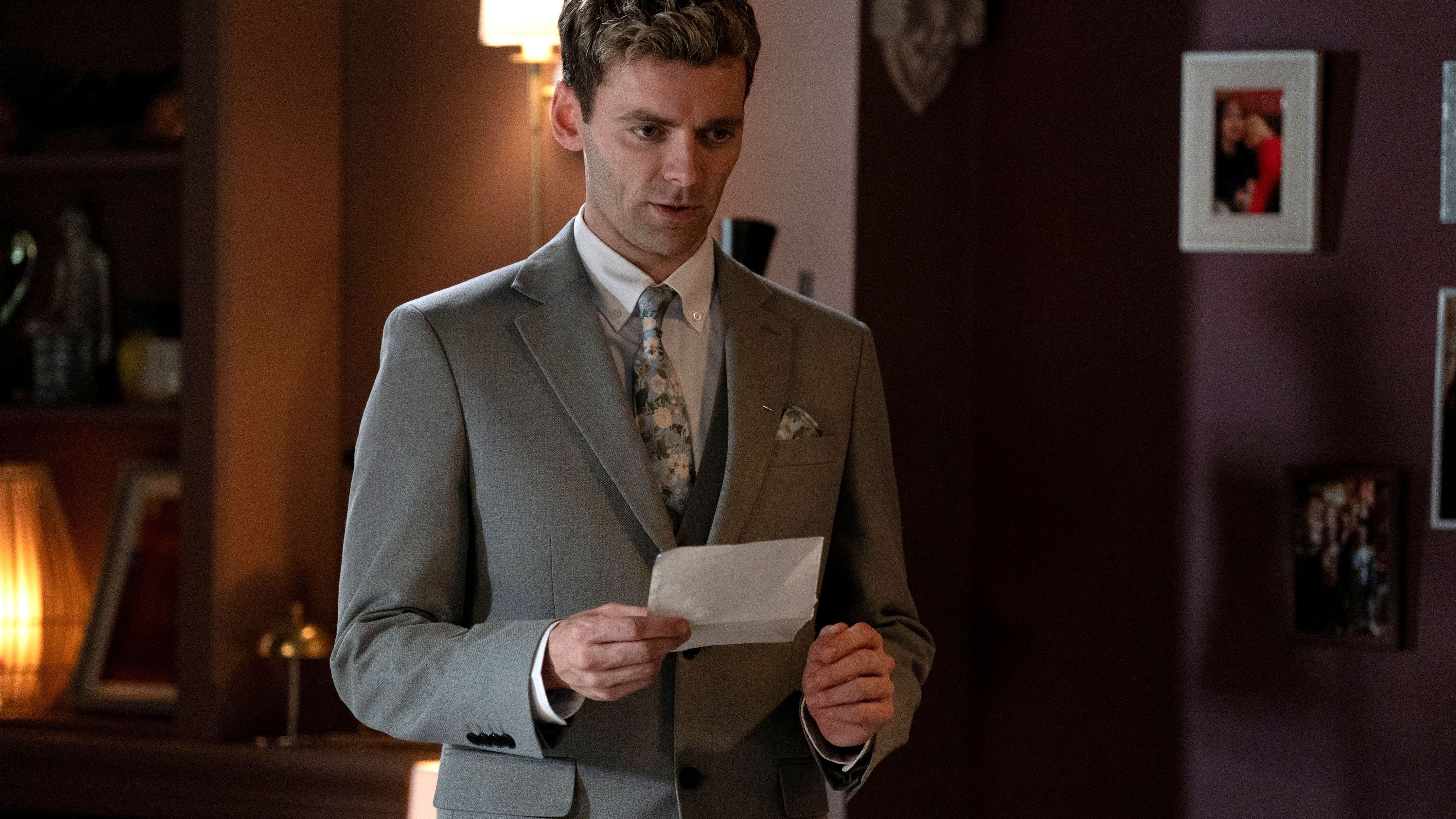 EastEnders spoilers: Peter asks Lauren to marry him! | What to Watch
