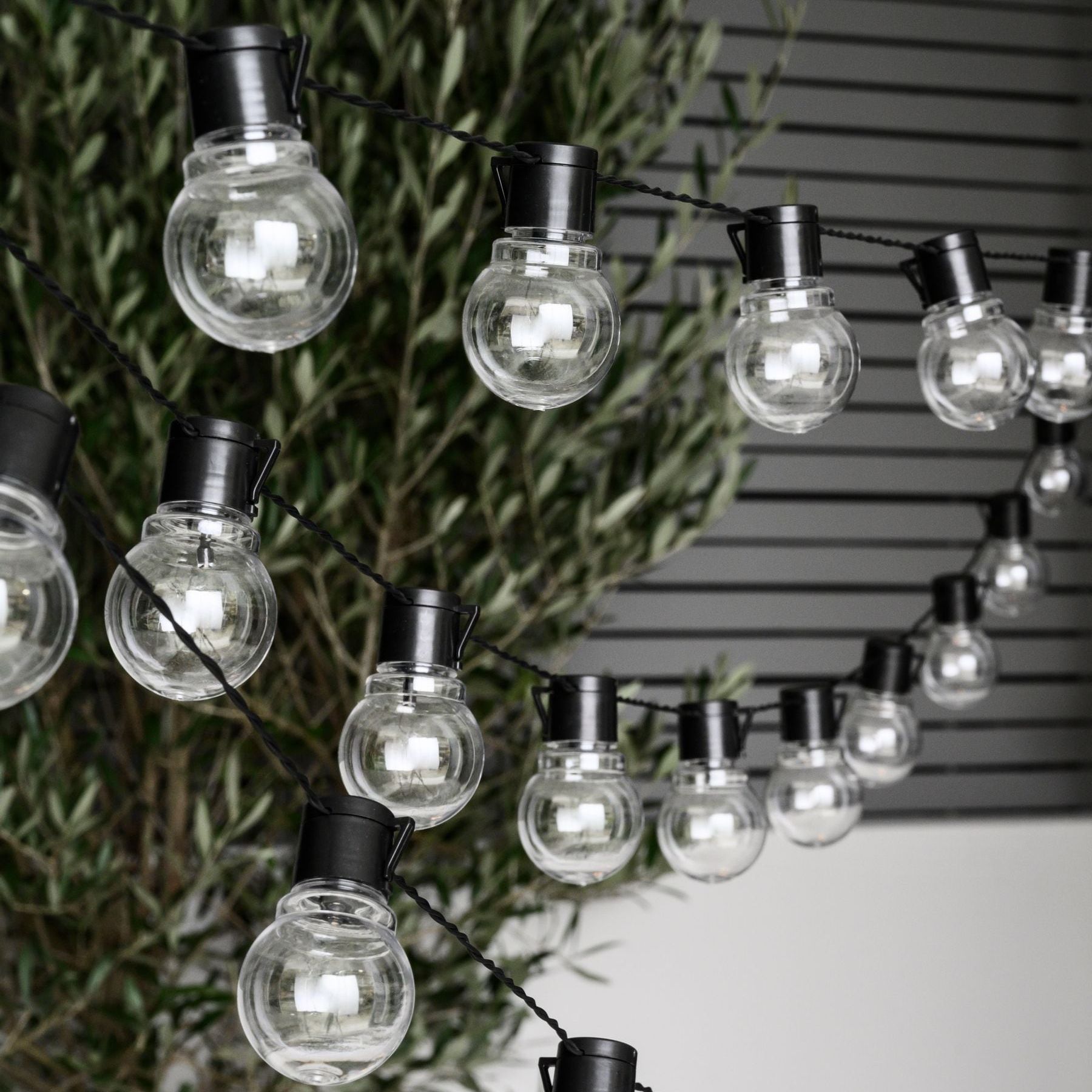 Black 40 Warm White Led Outdoor Festoon Line Lights 9.8m - Size One